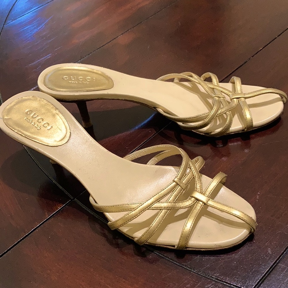 Authentic Gucci slide gold Sandals size 7